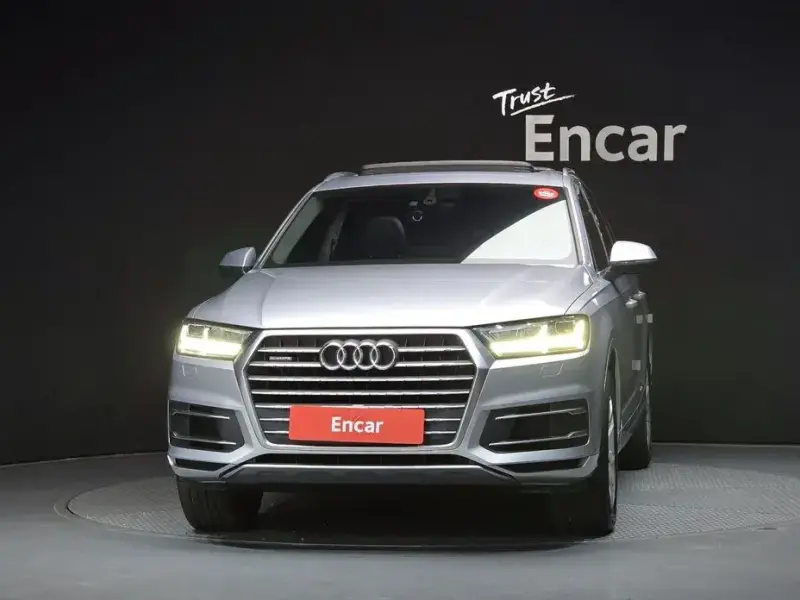 2019 Audi Q7 с пробегом 130 318 км