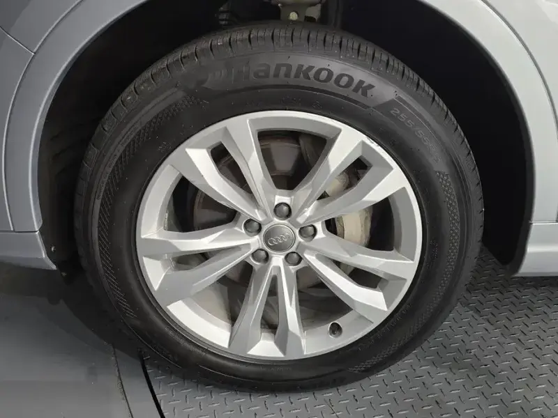 2019 Audi Q7 с пробегом 130 318 км