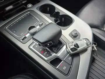 2019 Audi Q7 с пробегом 130 318 км
