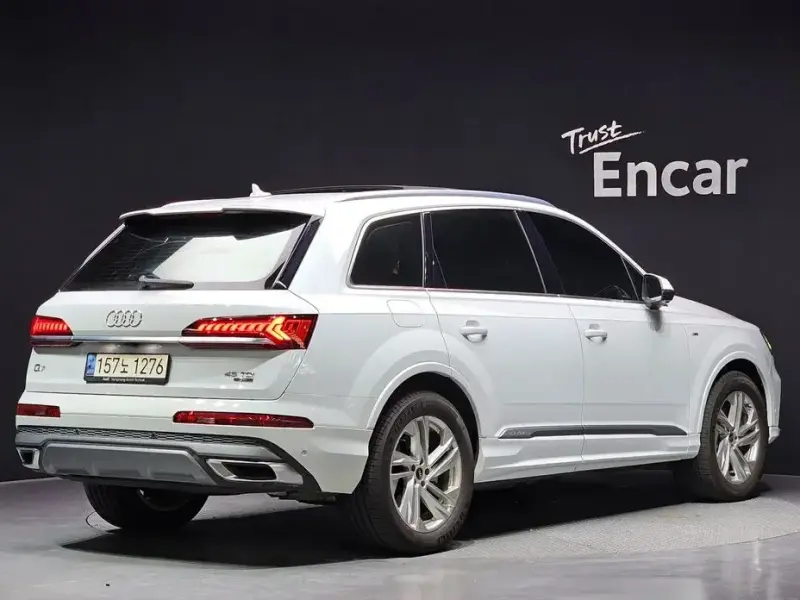 2021 Audi Q7 с пробегом 81 534 км