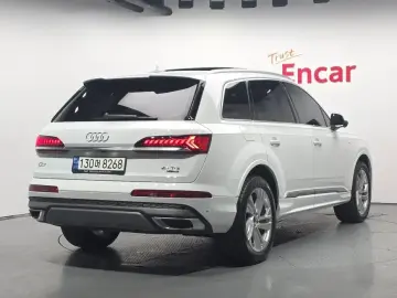 2021 Audi Q7 с пробегом 41 576 км