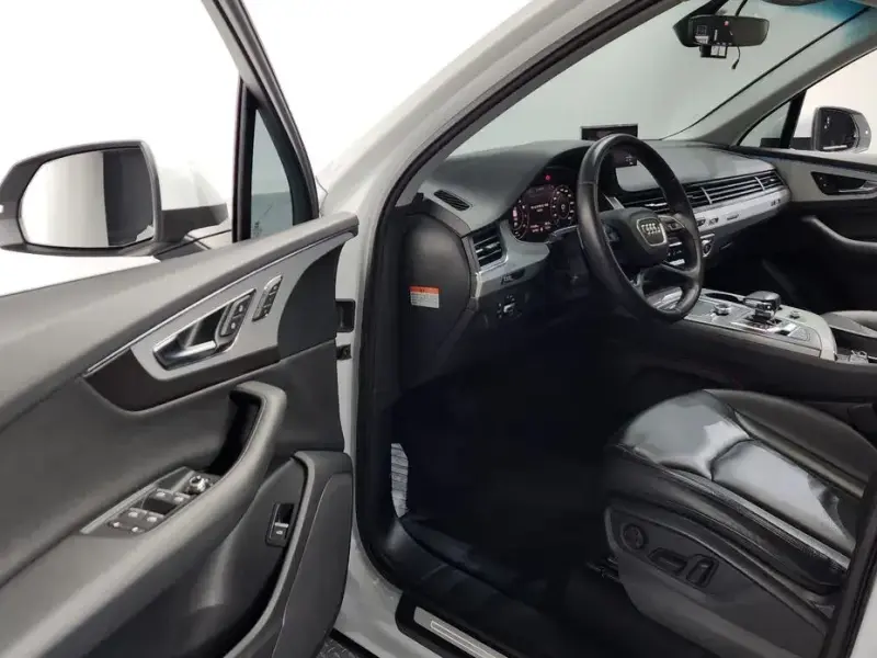 2019 Audi Q7 с пробегом 113 180 км