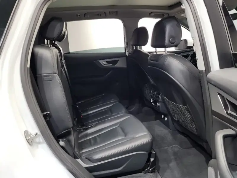 2019 Audi Q7 с пробегом 113 180 км