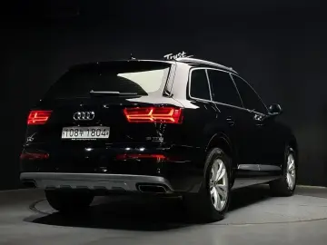 2019 Audi Q7 с пробегом 78 218 км