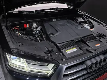 2019 Audi Q7 с пробегом 78 218 км