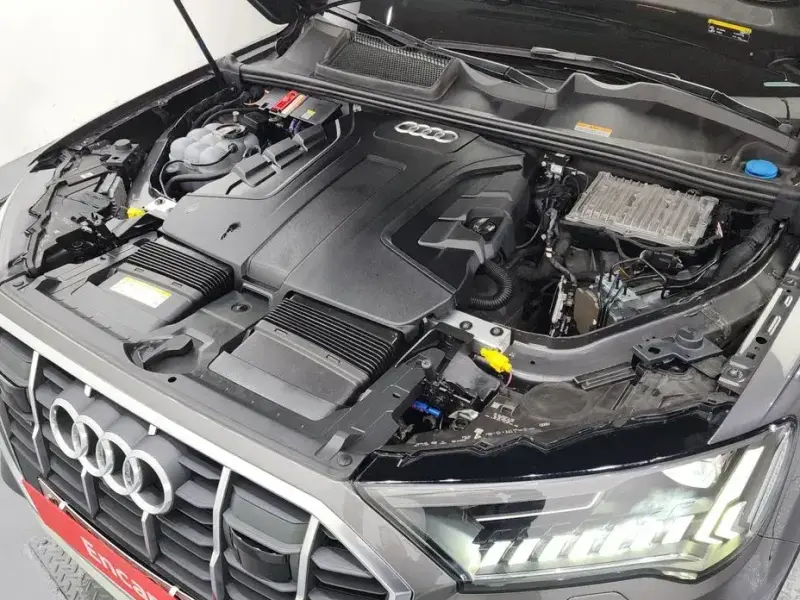 2020 Audi Q7 с пробегом 44 222 км