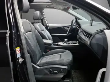 2019 Audi Q7 с пробегом 78 218 км