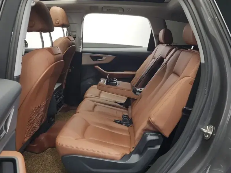 2020 Audi Q7 с пробегом 44 222 км
