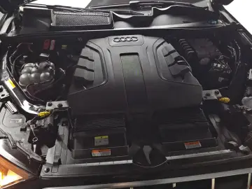 2022 Audi Q7 с пробегом 112 340 км
