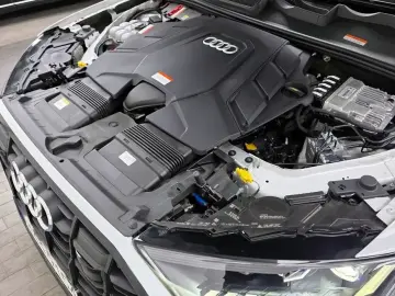 2023 Audi Q7 с пробегом 44 204 км