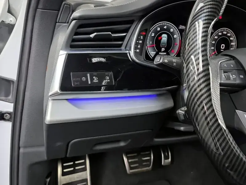 2023 Audi Q7 с пробегом 44 204 км