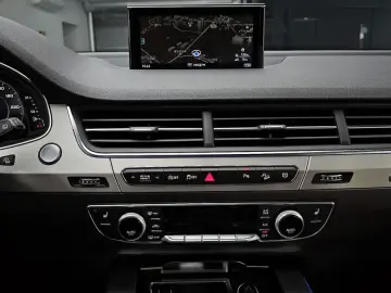 2019 Audi Q7 с пробегом 68 108 км