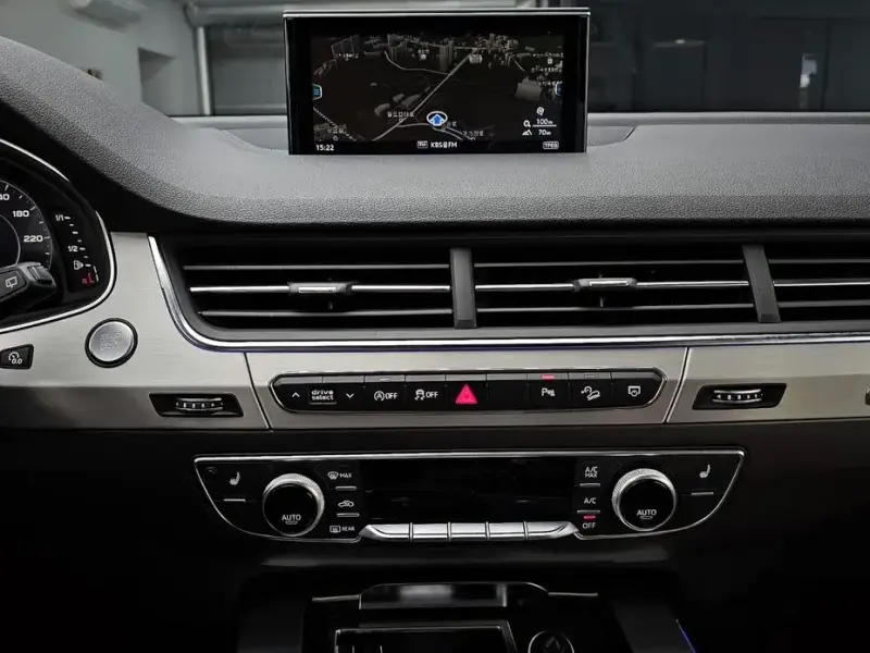 2019 Audi Q7 с пробегом 68 108 км