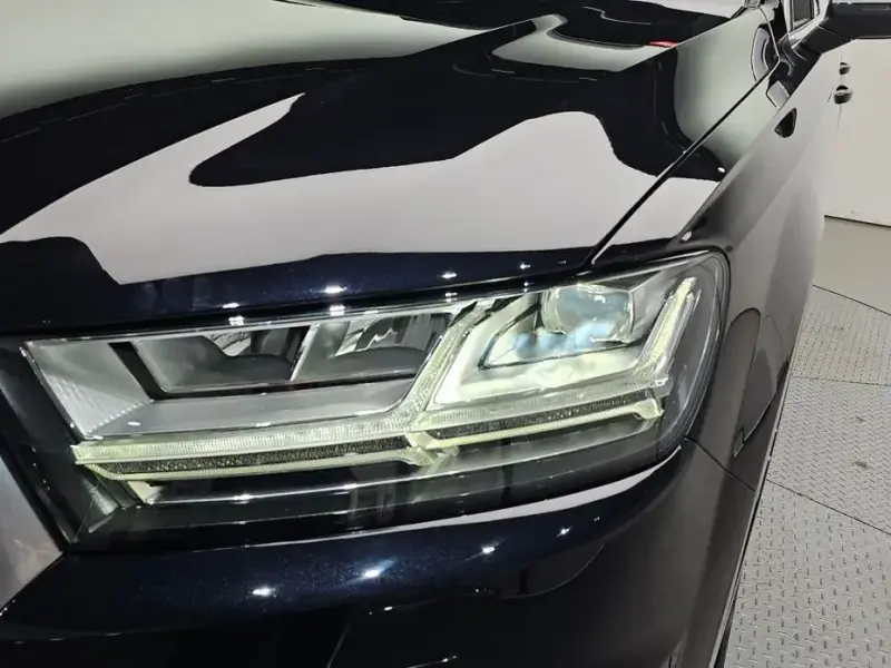 2019 Audi Q7 с пробегом 68 108 км