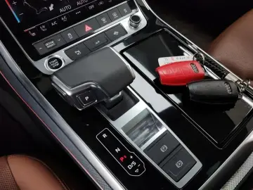 2021 Audi Q7 с пробегом 31 323 км