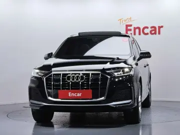2022 Audi Q7 с пробегом 40 858 км