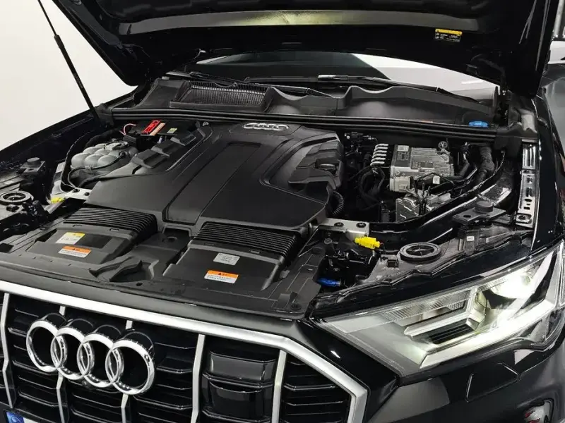 2022 Audi Q7 с пробегом 40 858 км