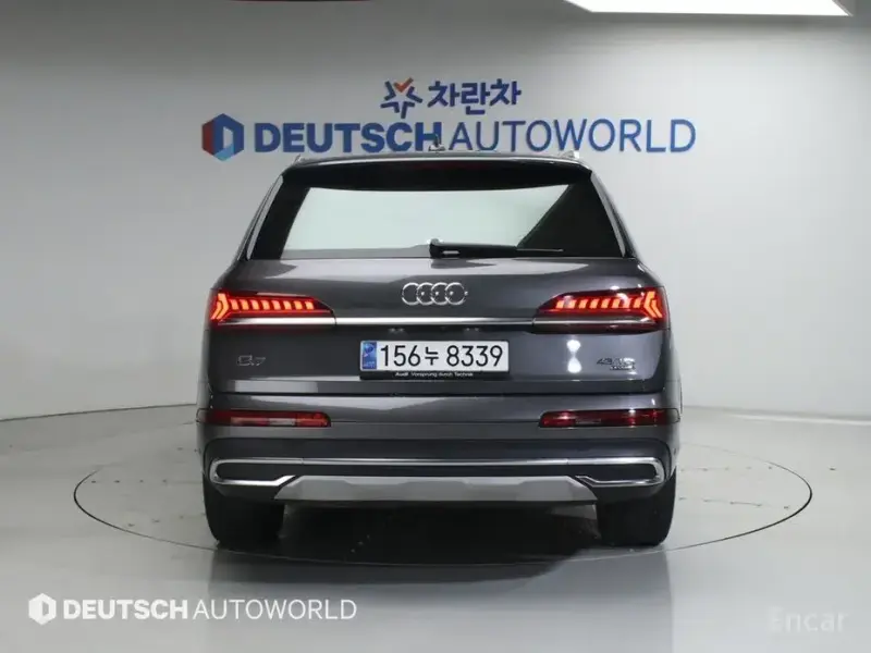 2020 Audi Q7 с пробегом 91 495 км