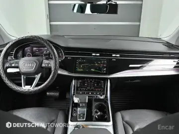2020 Audi Q7 с пробегом 91 495 км