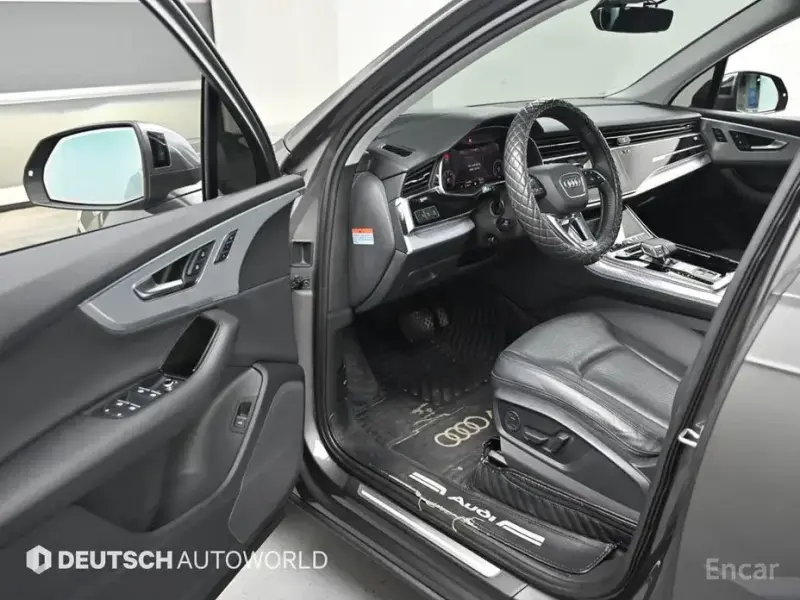 2020 Audi Q7 с пробегом 91 495 км