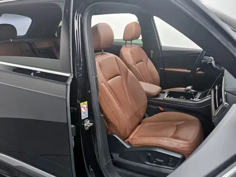 2021 Audi Q7 с пробегом 75 275 км