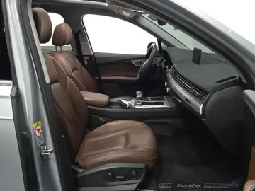 2019 Audi Q7 с пробегом 46 561 км