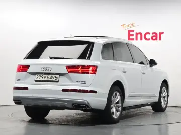 2019 Audi Q7 с пробегом 116 922 км