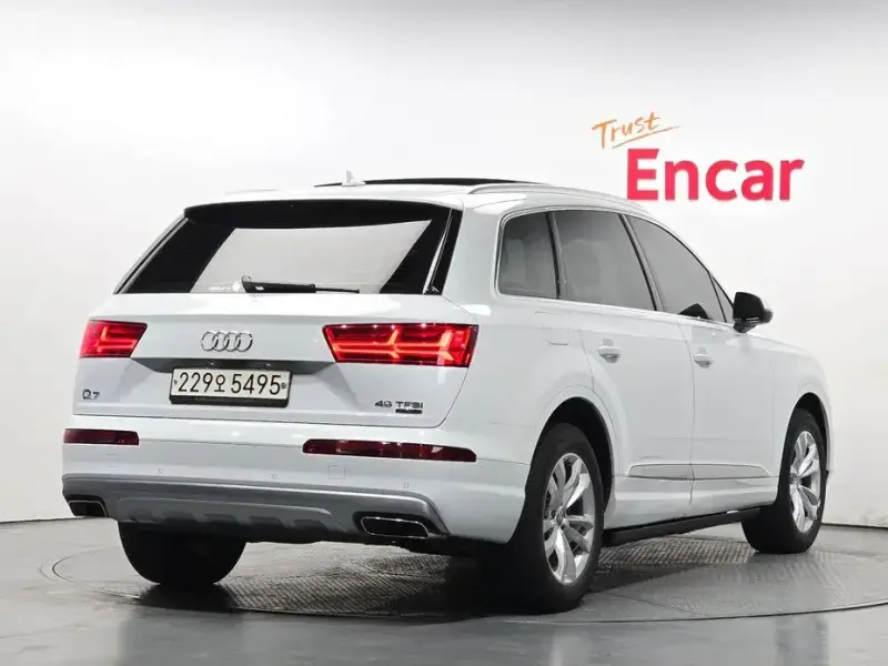 2019 Audi Q7 с пробегом 116 922 км