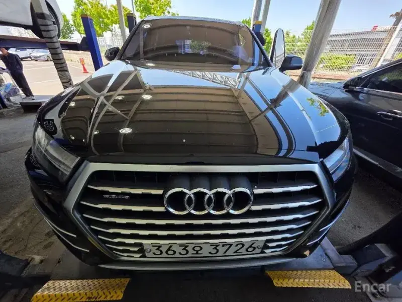 2019 Audi Q7 с пробегом 126 767 км