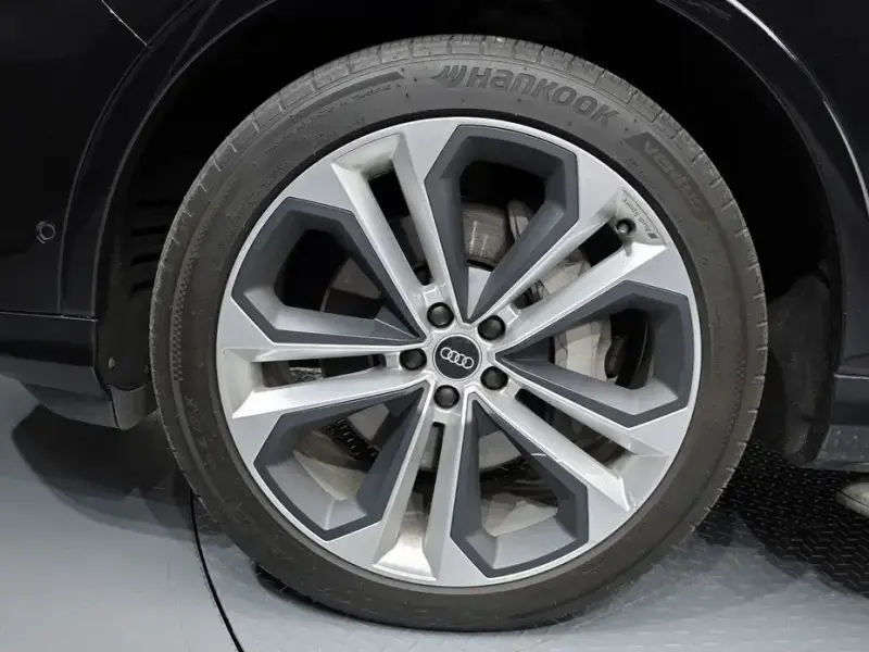2022 Audi Q7 с пробегом 58 871 км