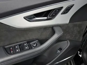 2022 Audi Q7 с пробегом 58 871 км