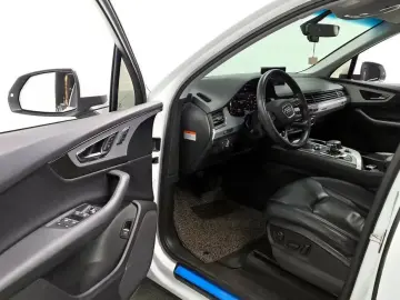 2019 Audi Q7 с пробегом 76 904 км