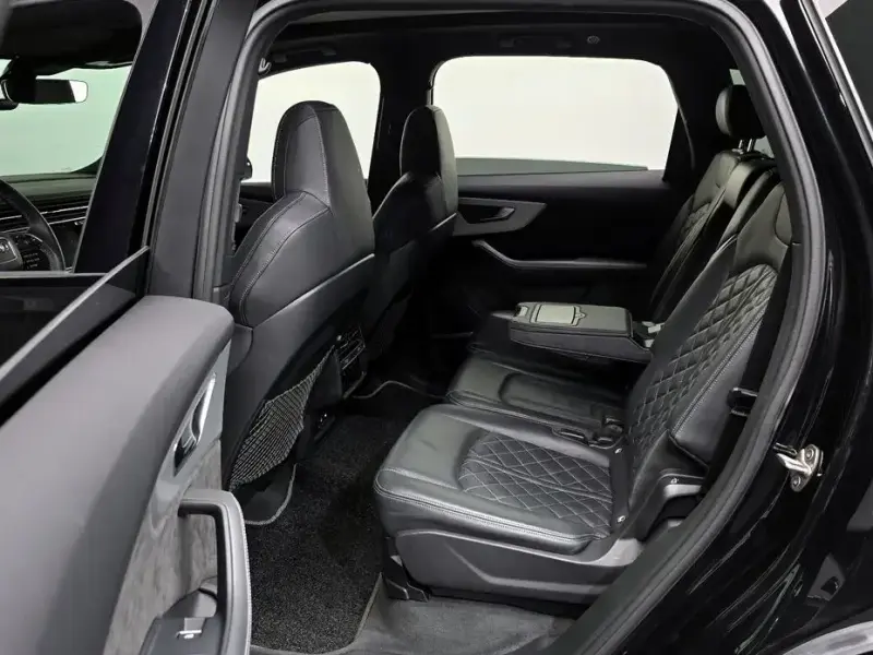 2022 Audi Q7 с пробегом 58 871 км
