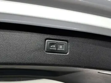 2019 Audi Q7 с пробегом 76 904 км