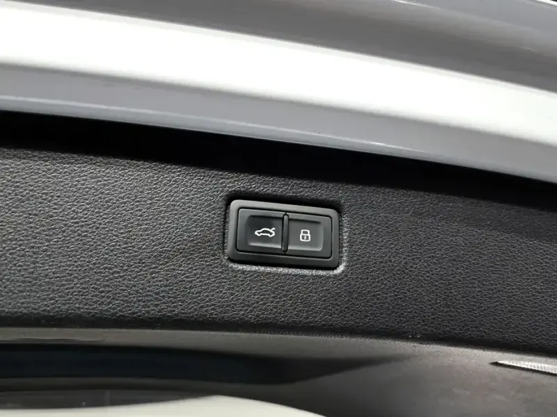 2019 Audi Q7 с пробегом 76 904 км