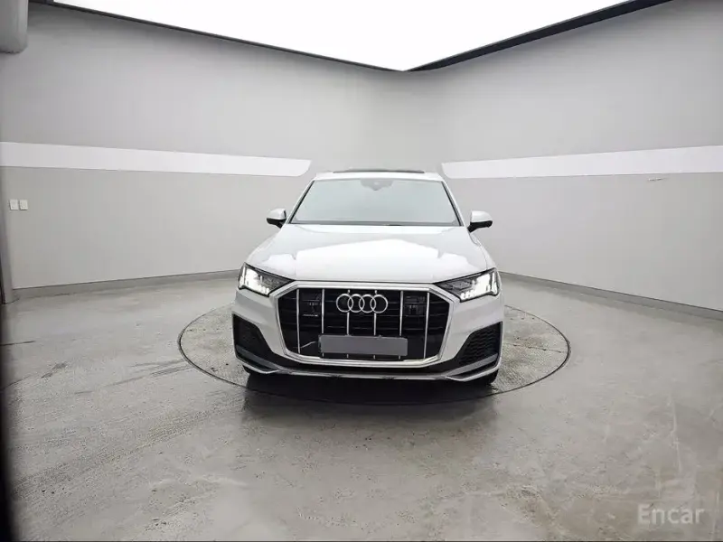 2020 Audi Q7 с пробегом 71 155 км