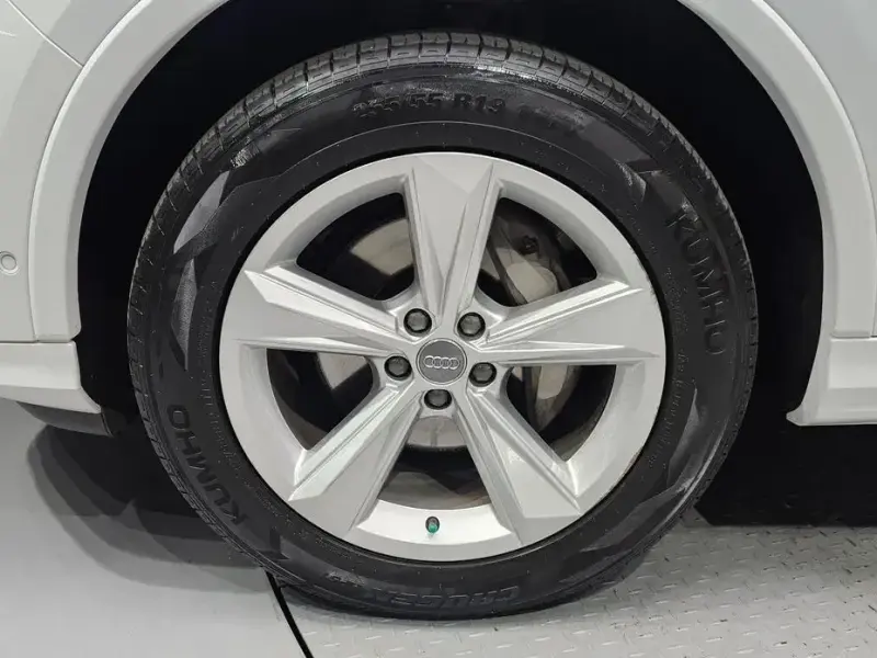 2021 Audi Q7 с пробегом 105 284 км
