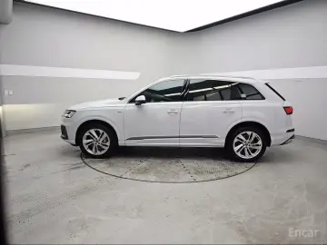 2020 Audi Q7 с пробегом 71 155 км