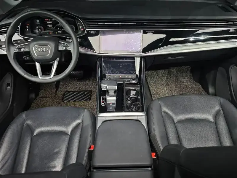 2021 Audi Q7 с пробегом 105 284 км