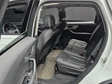 2021 Audi Q7 с пробегом 105 284 км