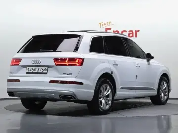 2019 Audi Q7 с пробегом 83 584 км
