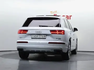 2019 Audi Q7 с пробегом 83 584 км
