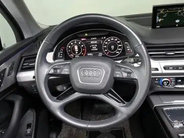 2019 Audi Q7 с пробегом 83 584 км