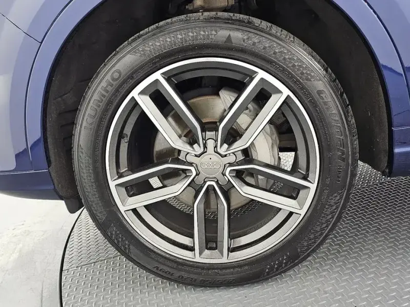2019 Audi Q7 с пробегом 80 796 км