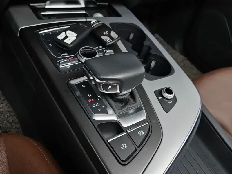 2019 Audi Q7 с пробегом 80 796 км