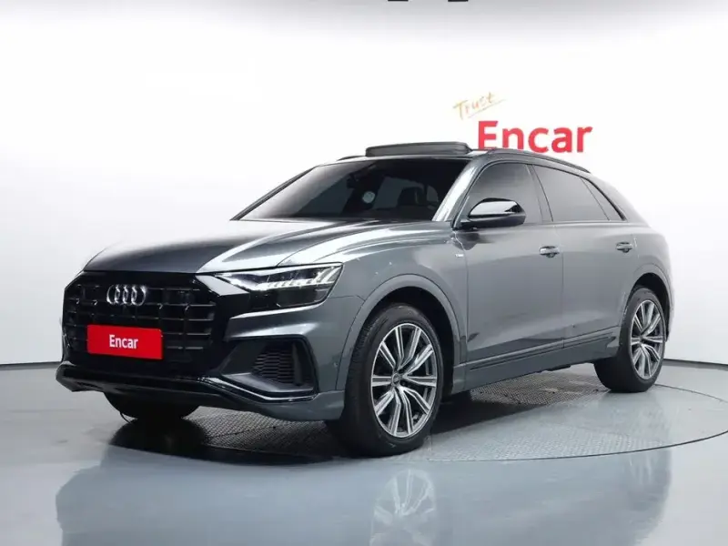 2021 Audi Q8 с пробегом 41 853 км