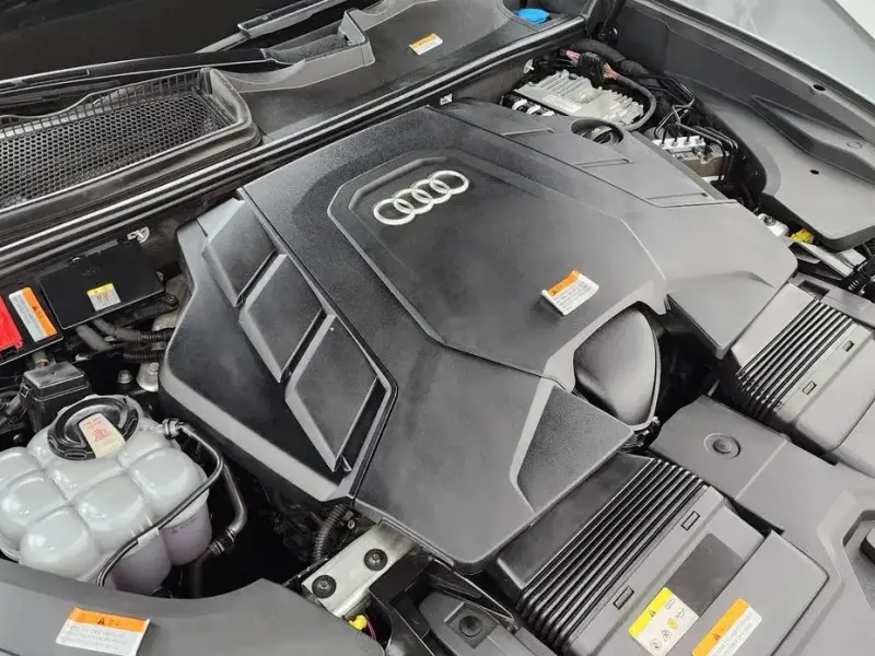 2021 Audi Q8 с пробегом 41 853 км