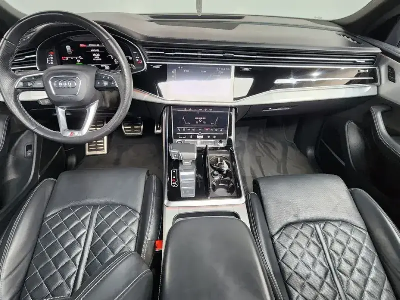 2021 Audi Q8 с пробегом 41 853 км