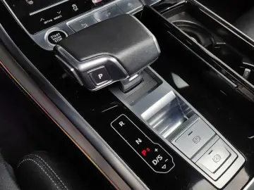 2021 Audi Q8 с пробегом 41 853 км