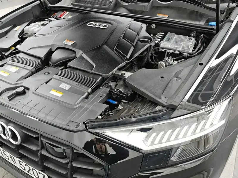 2023 Audi Q8 с пробегом 34 672 км